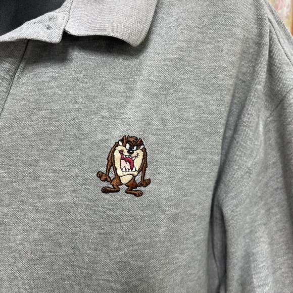 VTG📌 Warner Bros 90s Embroidered Tasmanian Devil Striped Men Polo Shirt - Picture 2 of 12